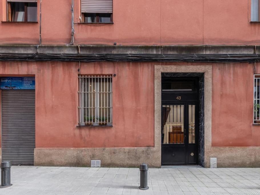 Bilbao Intermodal By Aston Rentals Екстер'єр фото